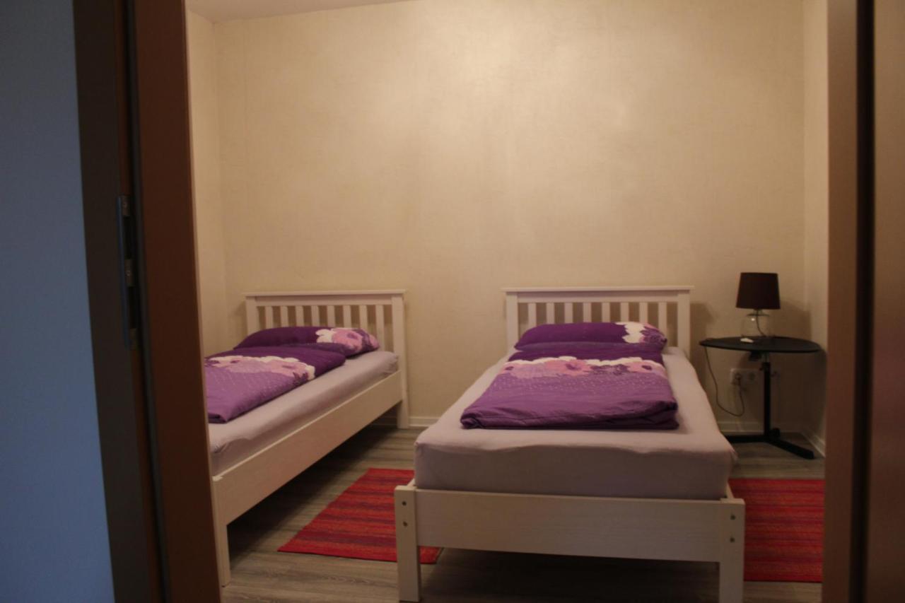 Ferienwohnung - Monteurwohnung Familie Houri Neupotz Dış mekan fotoğraf