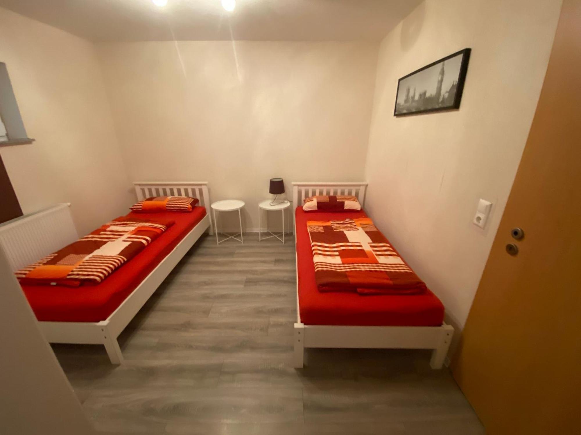 Ferienwohnung - Monteurwohnung Familie Houri Neupotz Dış mekan fotoğraf