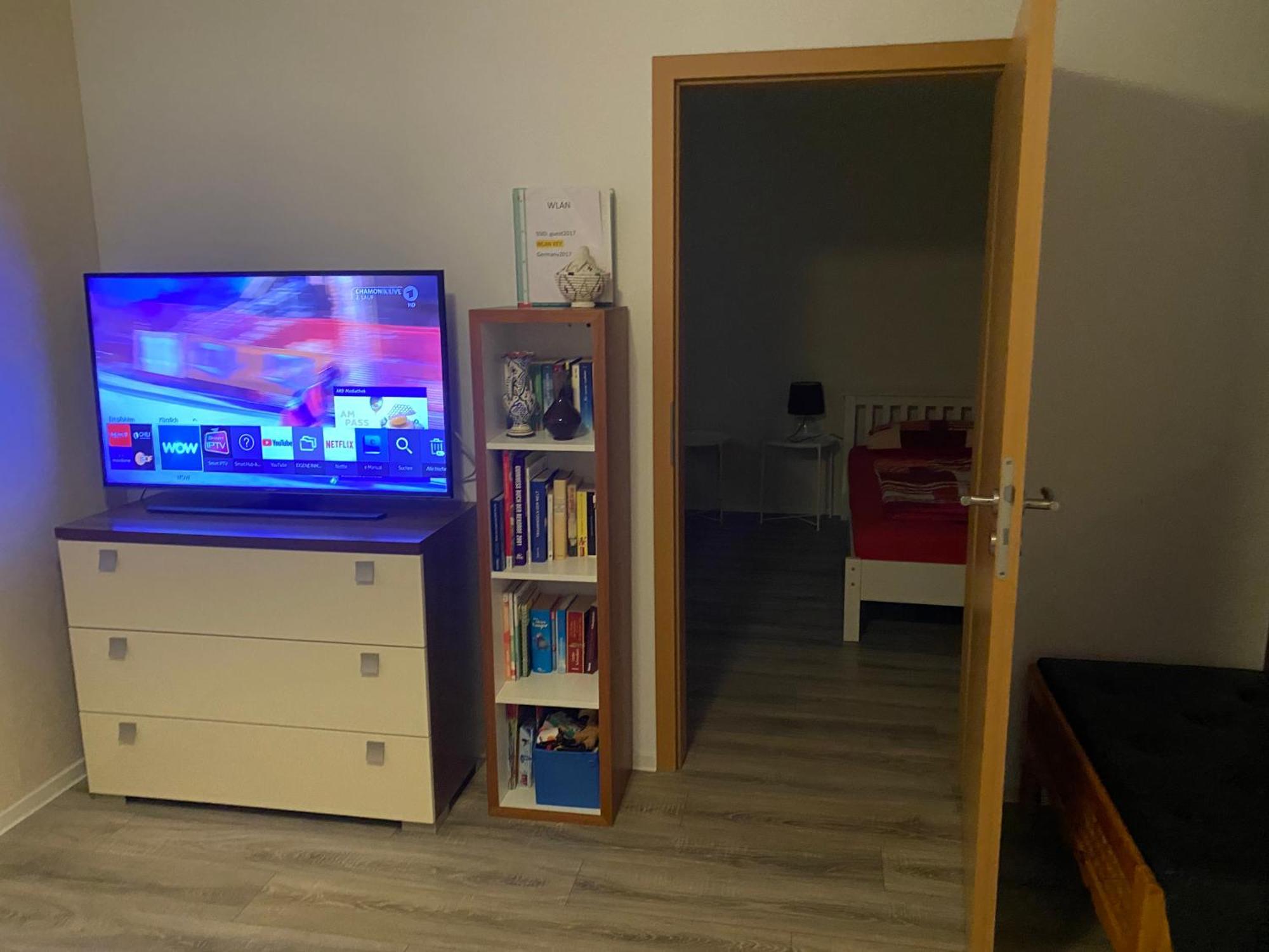 Ferienwohnung - Monteurwohnung Familie Houri Neupotz Dış mekan fotoğraf